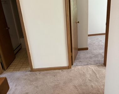 7112 Antioch Road - Photo Thumbnail 4