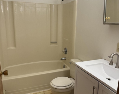 7112 Antioch Road - Photo Thumbnail 9