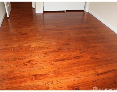1 Fairview Avenue - Photo Thumbnail 10