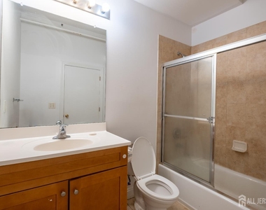 378 George Street - Photo Thumbnail 6