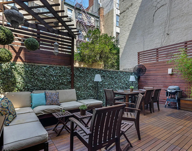 65 Thompson Street - Photo Thumbnail 2