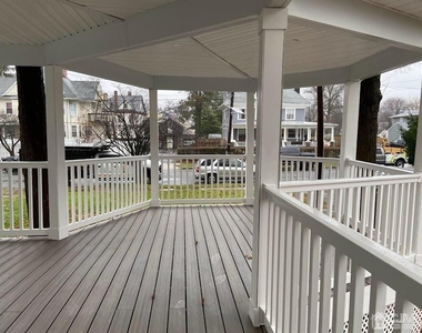39 Albert Street - Photo Thumbnail 2