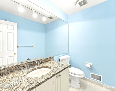 350 Greenfield Road - Photo Thumbnail 22