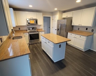22 Ripley Rd - Photo Thumbnail 7