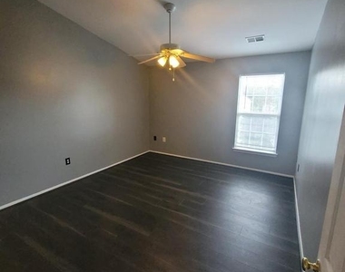 22 Ripley Rd - Photo Thumbnail 12