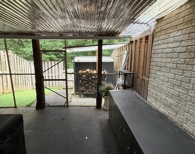 12369 Manchester Way - Photo Thumbnail 21