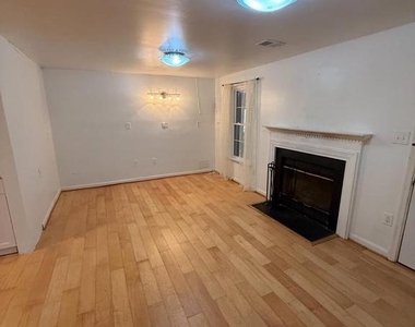 12369 Manchester Way - Photo Thumbnail 16