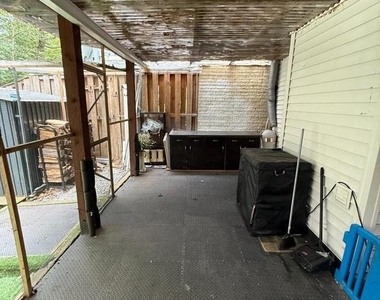 12369 Manchester Way - Photo Thumbnail 24