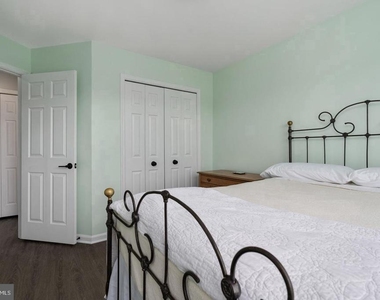 16877 Jed Forest Lane - Photo Thumbnail 22