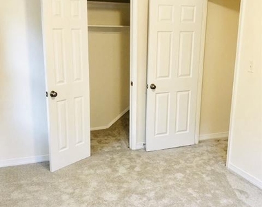 2916 Wren Court - Photo Thumbnail 19