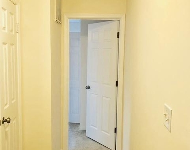 2916 Wren Court - Photo Thumbnail 6