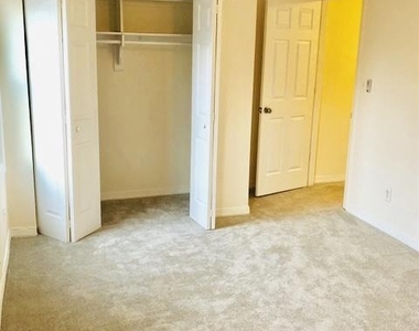 2916 Wren Court - Photo Thumbnail 12