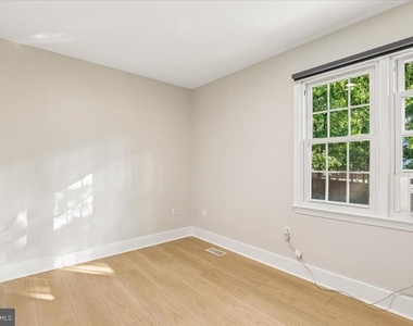 15465 Golf Club Drive - Photo Thumbnail 15
