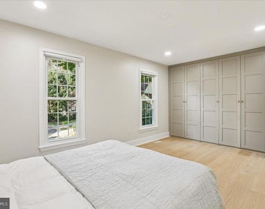 15465 Golf Club Drive - Photo Thumbnail 12