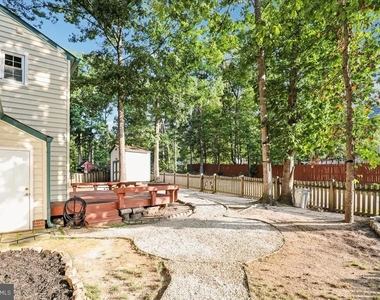 15465 Golf Club Drive - Photo Thumbnail 19