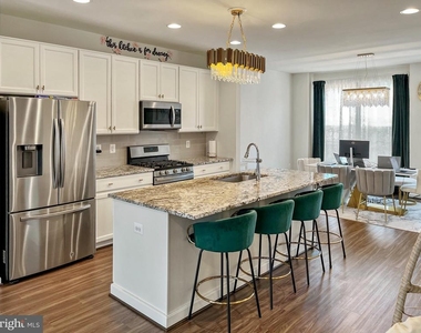 9138 Wyche Knoll Lane - Photo Thumbnail 1