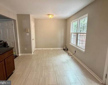 14904 Enterprise Lane - Photo Thumbnail 6