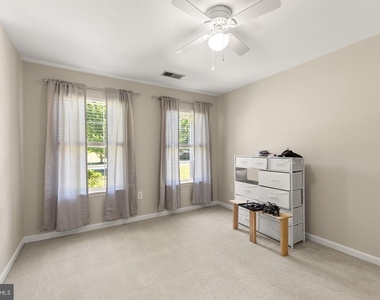 9201 Golf Court - Photo Thumbnail 17