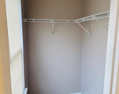 8643 Adrienne Place - Photo Thumbnail 22