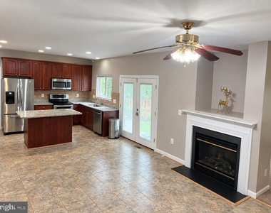 8643 Adrienne Place - Photo Thumbnail 5