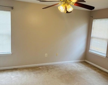 8643 Adrienne Place - Photo Thumbnail 21