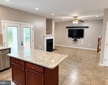 8643 Adrienne Place - Photo Thumbnail 7