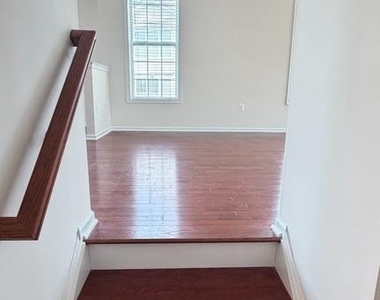 43196 Whelplehill Terrace - Photo Thumbnail 33