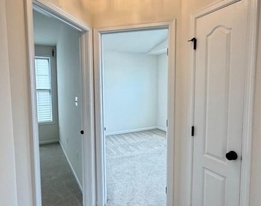 43196 Whelplehill Terrace - Photo Thumbnail 13