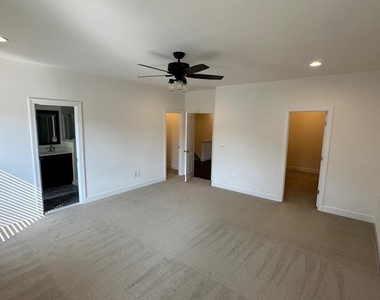 20265 Oak Bluff Drive - Photo Thumbnail 22