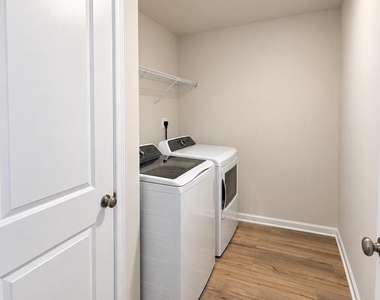 42639 Darala Drive - Photo Thumbnail 14