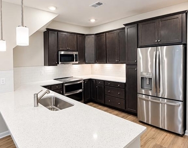 42639 Darala Drive - Photo Thumbnail 7