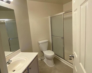 20445 Chesapeake Square - Photo Thumbnail 20