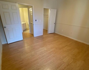20445 Chesapeake Square - Photo Thumbnail 19