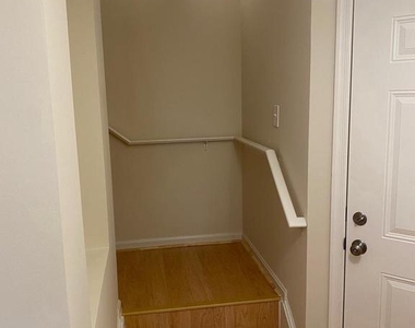 20445 Chesapeake Square - Photo Thumbnail 21