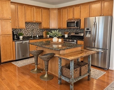 25508 Crossfield Drive - Photo Thumbnail 6