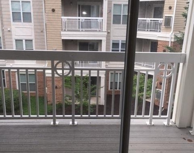 12919 Alton Square - Photo Thumbnail 7