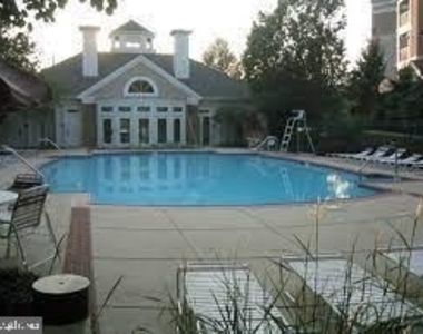 12919 Alton Square - Photo Thumbnail 8