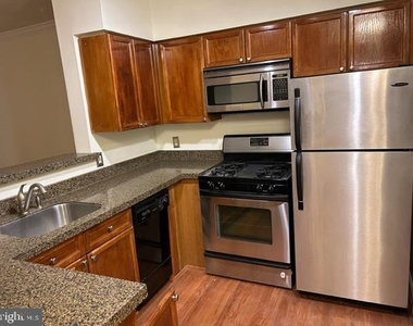 12919 Alton Square - Photo Thumbnail 16