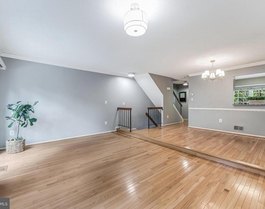 13915 Gunners Place - Photo Thumbnail 10