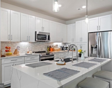 1761 Old Meadow Road - Photo Thumbnail 6
