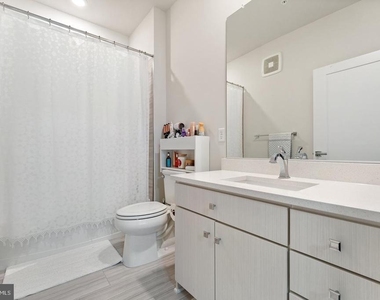 1761 Old Meadow Road - Photo Thumbnail 21