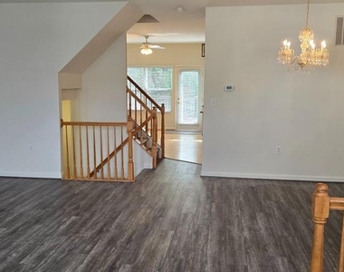 14610 Indian Summer Court - Photo Thumbnail 2