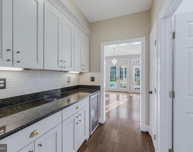 615 Nalls Farm Way - Photo Thumbnail 26