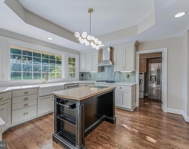 615 Nalls Farm Way - Photo Thumbnail 19