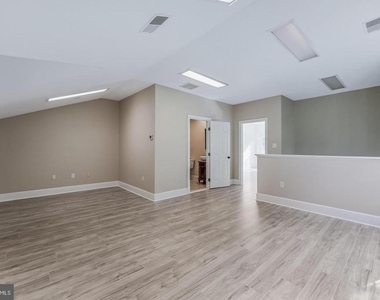 615 Nalls Farm Way - Photo Thumbnail 47