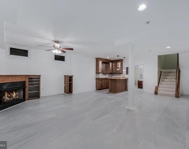 615 Nalls Farm Way - Photo Thumbnail 53