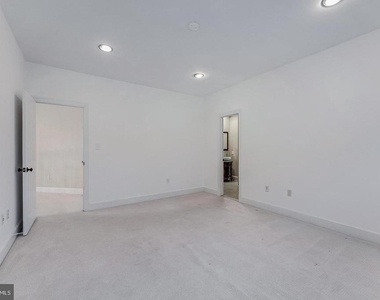 615 Nalls Farm Way - Photo Thumbnail 44