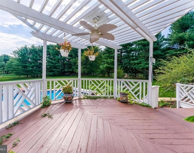 615 Nalls Farm Way - Photo Thumbnail 60