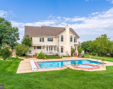 615 Nalls Farm Way - Photo Thumbnail 62