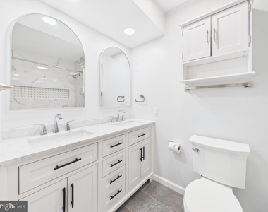9201 Cherrytree Drive - Photo Thumbnail 18
